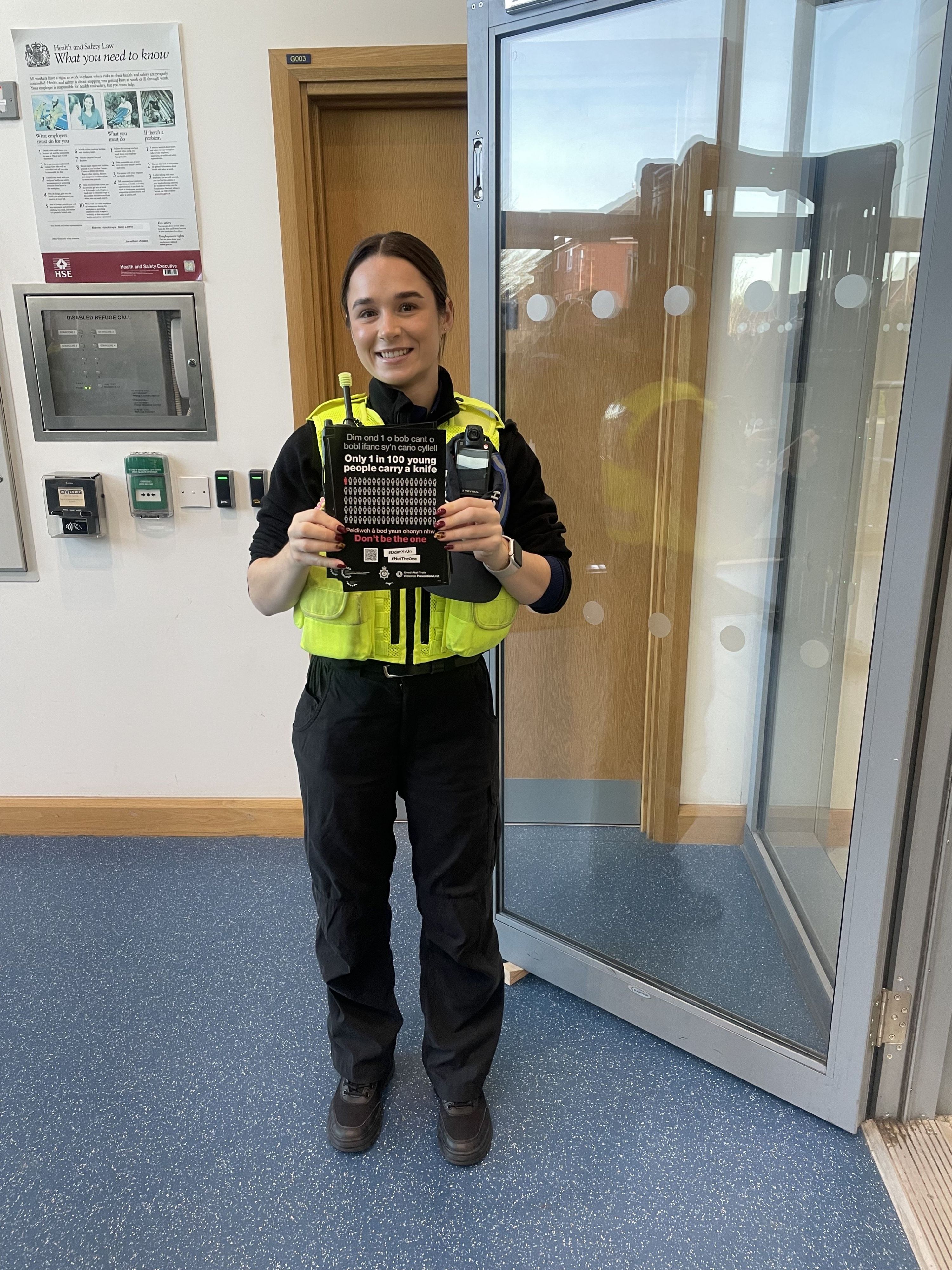 Image: Local police visiting Eastern High as part of Knife Awareness Week